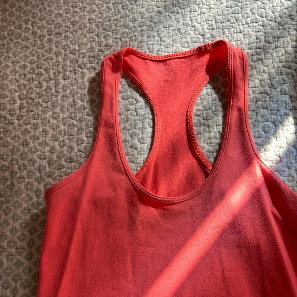 Coral colored lululemon tank!!